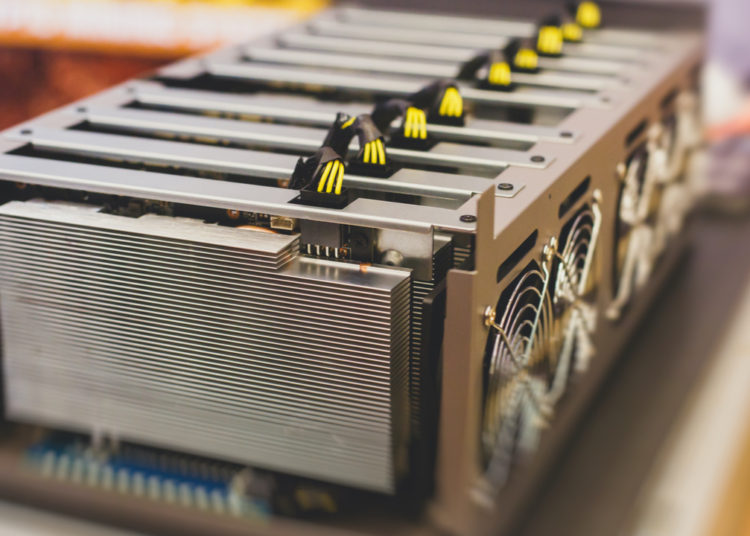 BTC’s Lower Price Shrinks Bitcoin Mining Profits, Hashrate Remains Unaffected – Mining Bitcoin News