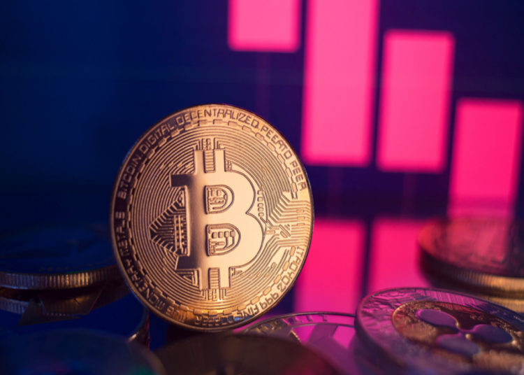BTC Falls Below $22,000 to Start the Week  – Market Updates Bitcoin News