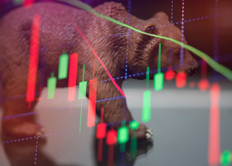 Market Strategist Expects Stock Market to Drop 50% From Here, Says There’s ‘Going to Be No Middle Class Left’ – Finance Bitcoin News