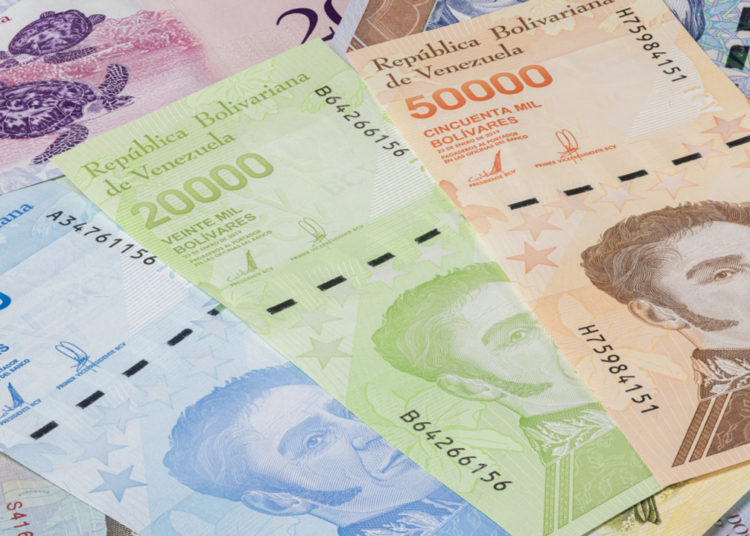 Venezuelan Bolivar Plunges as Central Bank Stops Intervening and Public Spending Rises – Economics Bitcoin News