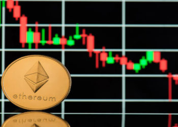 Ethereum Slips Below $1,350 as Total Liquidation Hit $300 Million in 12 Hours