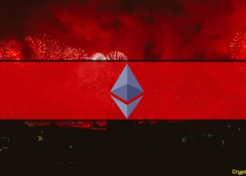 Crypto Market Cap Slips Below $1 Trillion as Altcoins Bleed Out (Market Watch)