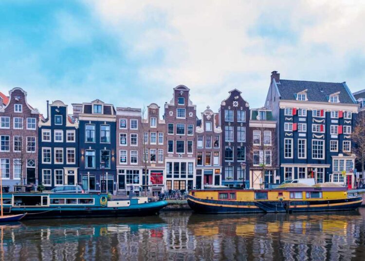 Coinbase Receives Approval to Offer Full Suite of Crypto Products in Netherlands – Exchanges Bitcoin News