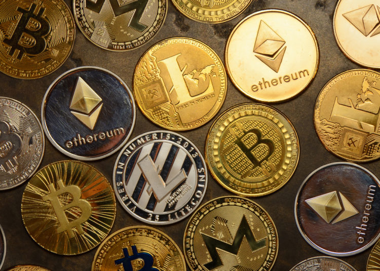 Crypto Economy Loses $102 Billion in 30 Days — BTC, SOL Shed the Most Losses – Market Updates Bitcoin News