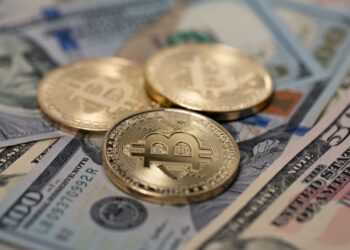 BTC, ETH Consolidate as Some Expect Fed to Hike Rates by 1% – Bitcoin News