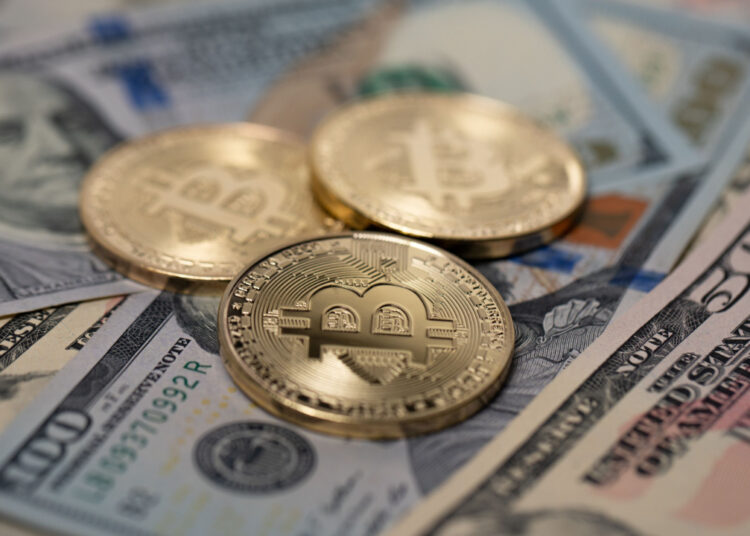 BTC, ETH Consolidate as Some Expect Fed to Hike Rates by 1%  – Bitcoin News