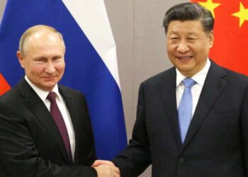 Economists Discuss Russia, China Potentially Developing Gold-Backed Currency That Could Undermine US Dollar – Economics Bitcoin News