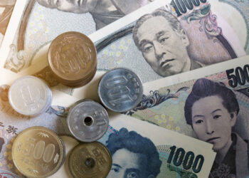 Japanese Yen Plunges to 32-Year Low Against US Dollar — Another Intervention by Authorities Expected – Economics Bitcoin News