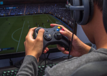 Xbox Boss Phil Spencer Calls Today’s Metaverse a ‘Poorly Built Video Game’ – Metaverse Bitcoin News
