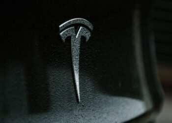 Tesla Still HODLing $218M In BTC