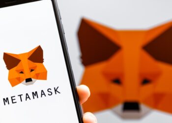 MetaMask Launches Bridge Aggregator, Enabling to Move Tokens across Blockchains
