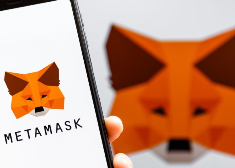 MetaMask Launches Bridge Aggregator, Enabling to Move Tokens across Blockchains