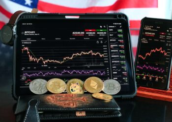 BTC, Ethereum and Dogecoin rise after FED shifts to smaller interest hikes