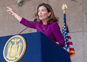 New York Governor Signs Law Partially Banning Bitcoin Mining on Fossil Fuels – Mining Bitcoin News