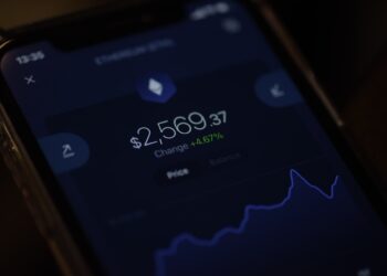 Decentraland, The Sandbox and these 2 altcoins offer massive investment opportunity