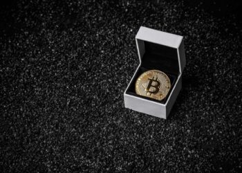 Bitcoin is ramping up for massive move to $19k as whales accumulate BTC in historic buying spree