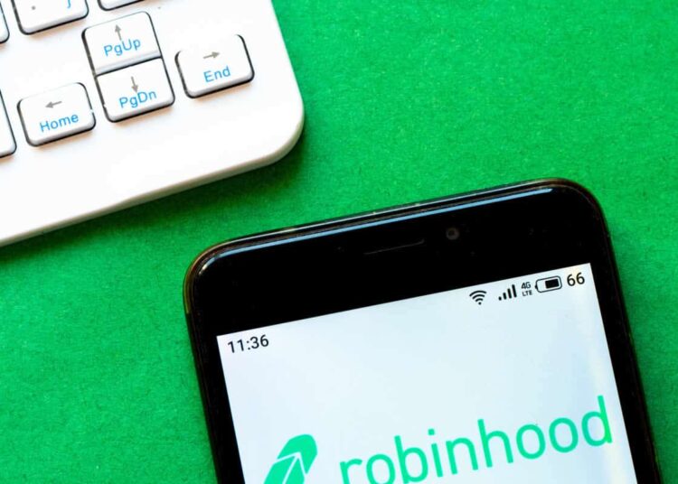 Citi Downgrades Robinhood Stock to Neutral, Cites FTX Fallout Concerns