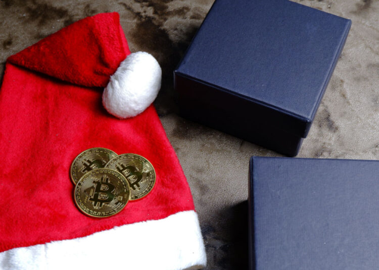 BTC, ETH Consolidate on Monday as Markets Remain Sluggish Following Christmas – Market Updates Bitcoin News