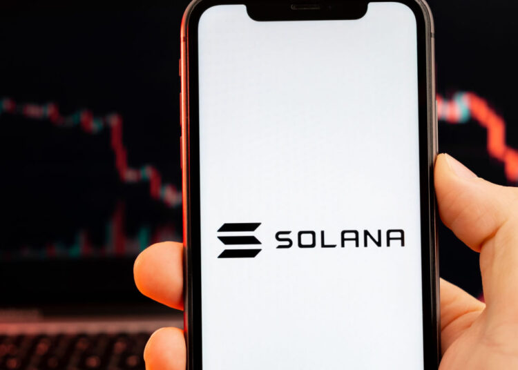 SOL Hits 1-Month Low on Saturday, as UNI Extends Recent Declines – Market Updates Bitcoin News