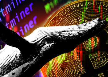 Record-breaking Bitcoin whale selloff, 280k BTC offloaded in 30 days