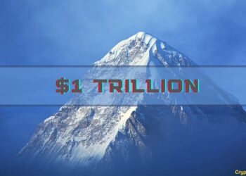 Crypto Market Cap Taps $1 Trillion as SOL, DOT Explode Double Digits