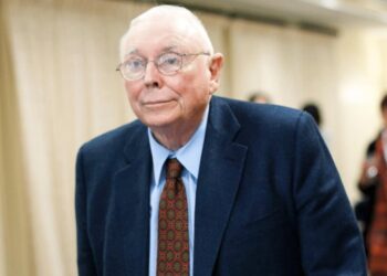 Billionaire Investor Charlie Munger Reiterates US Should Ban Bitcoin