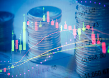 Bitcoin pauses but altcoins breakout looks encouraging
