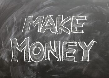 Floki explodes 500% – Is now the time for investors to step in?