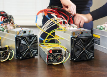 Bitcoin Network Experiences Slight Dip in Difficulty After Record High – Mining Bitcoin News