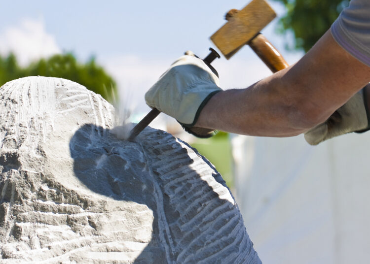 Bitcoin-Based NFTs Cross 200,000 Ordinal Inscriptions, Yuga Labs Launches Twelvefold Collection – Bitcoin News