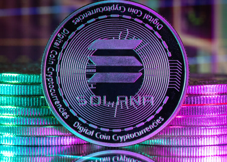 Solana Faces Renewed Criticism After 10th Downtime and Bumpy Restart, but Developers Remain Optimistic – Bitcoin News