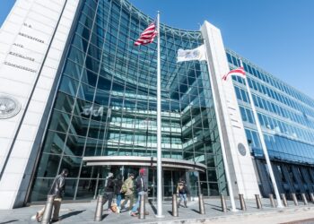 US Crypto Crackdown Could Stifle Innovation and Weaken Dollar