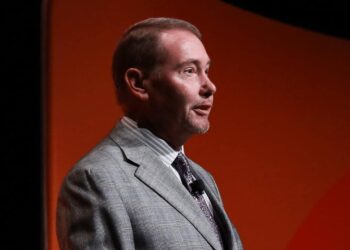 ‘Bond King’ Jeffrey Gundlach Says Incoming Rate Hike Will Be The Last