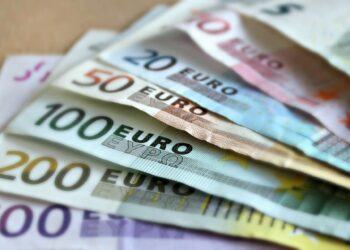 Germany’s biggest bank with $1.4 trillion in assets facing financial collapse