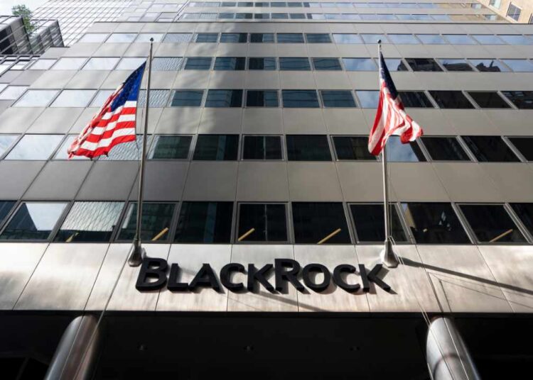 World’s Largest Asset Manager Blackrock Predicts No Fed Rate Cuts This Year – Economics Bitcoin News