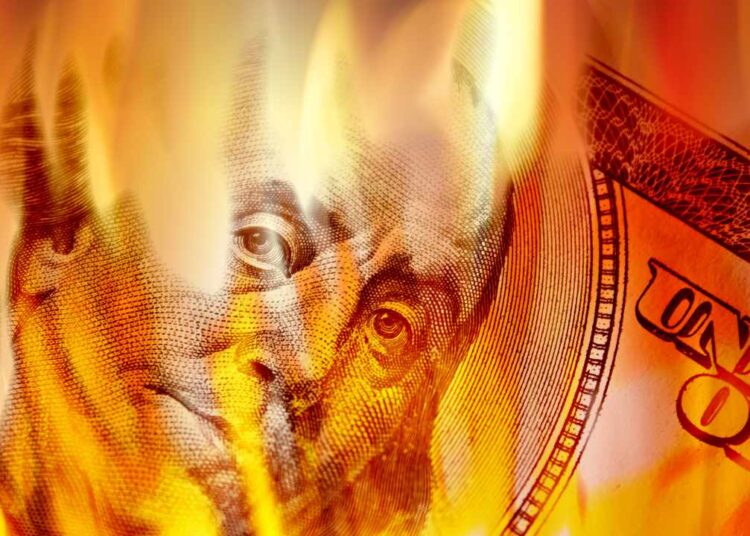 Former Treasury Official Warns of Complete Economic Implosion if US Dollar Loses Global Reserve Currency Status – Economics Bitcoin News