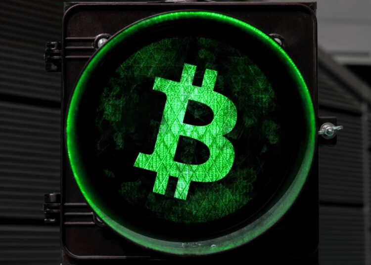 BTC Back Above $28,000, Following US Consumer Confidence Report – Market Updates Bitcoin News