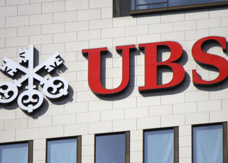 UBS Considers Acquiring Credit Suisse, Requests Government Backstop in Deal – Bitcoin News