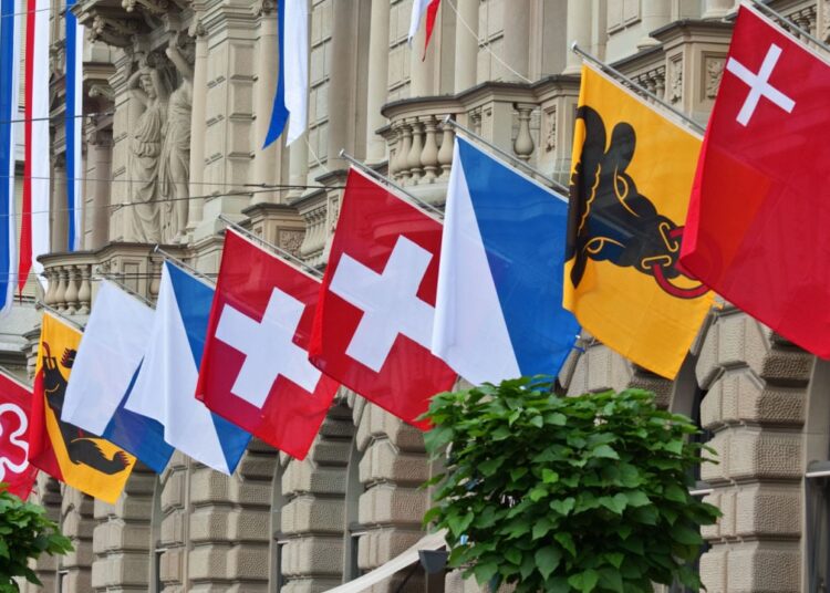 Systemic Swiss Banks Not Ready for Crisis, Regulator Says – Finance Bitcoin News