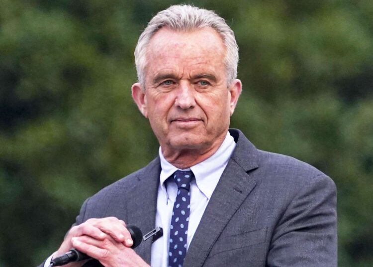 Democratic Presidential Candidate Blames “War on Crypto” for Recent Bank Failures