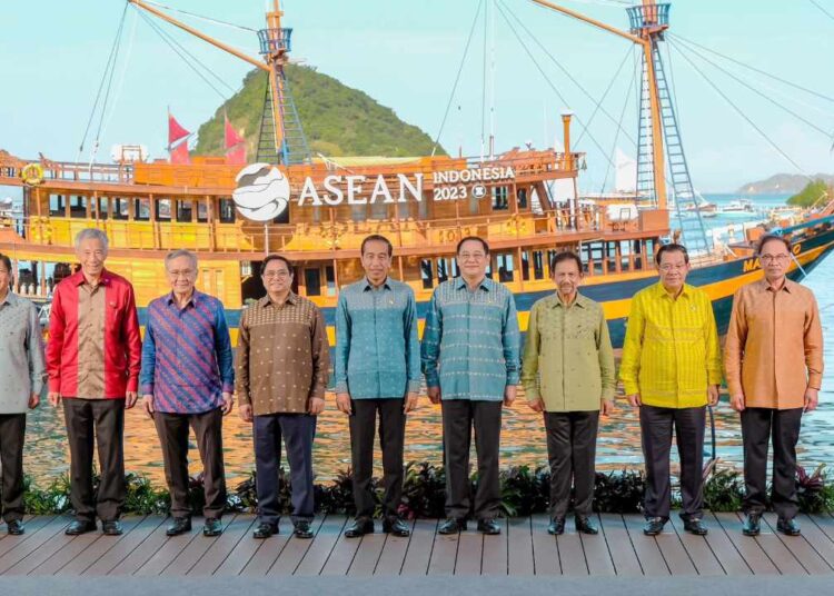 10 Southeast Asian Nations Challenge Dollar Dominance With Push for Local Currencies – Economics Bitcoin News