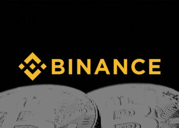 Binance Halts Bitcoin Transactions Twice, Moves $4.4b in $BTC
