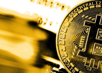 GBTC discount narrows to 33% amid buyout rumors, revived spot Bitcoin ETF interest
