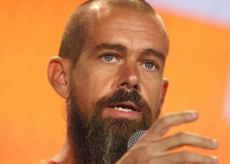 Why Doesn’t Apple Pay Support Bitcoin?