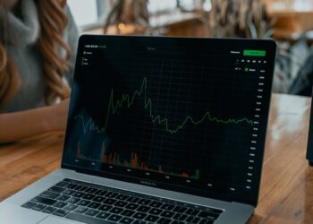 Will Robinhood and Celsius Cause a Massive Crypto Crash by Selling their Stakes in Bitcoin and Ethereum?