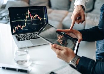 SEC Needs 4 Months to Respond to Coinbase’s Clarity Request. Avorak Predicts Win for Crypto