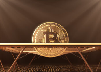 Crypto beats the doldrums and trends higher