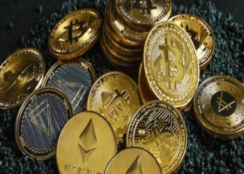 Can I Earn Crypto Without Investing a Dime?