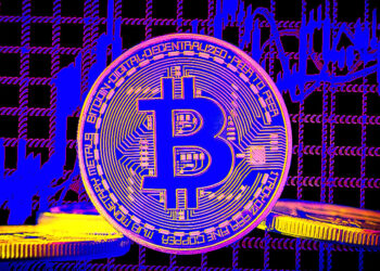 Navigating Bitcoin’s sideways trend with realized loss momentum