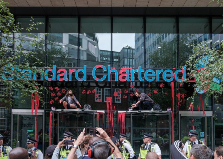 HashKey Teams Up With Standard Chartered to Become First Crypto Exchange to Offer Retail Trading Services in Hong Kong